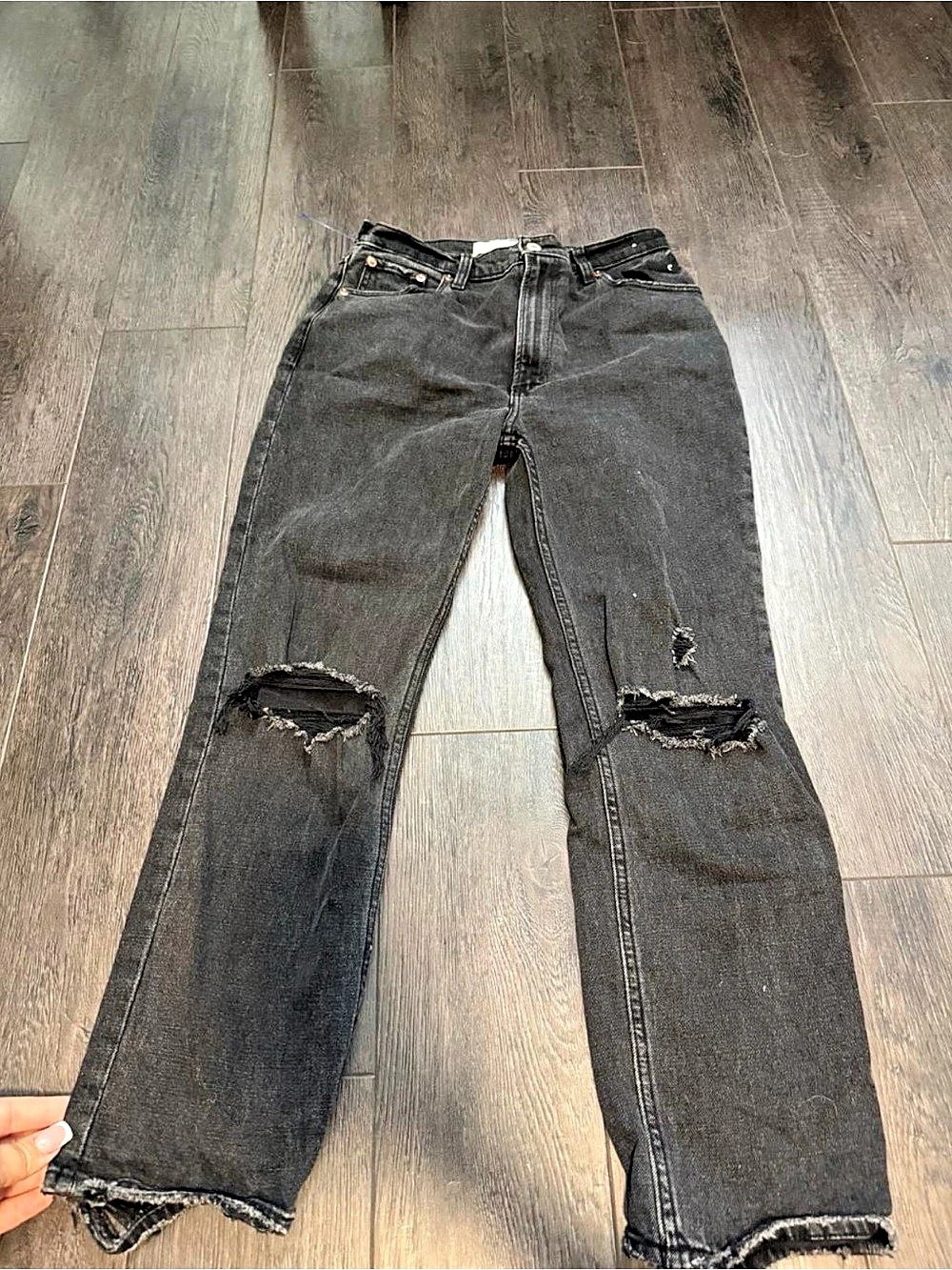 Abercrombie & Fitch The 90s Straight Ultra High Rise Distressed Jeans Size 4